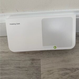 Apple cleaning cloth